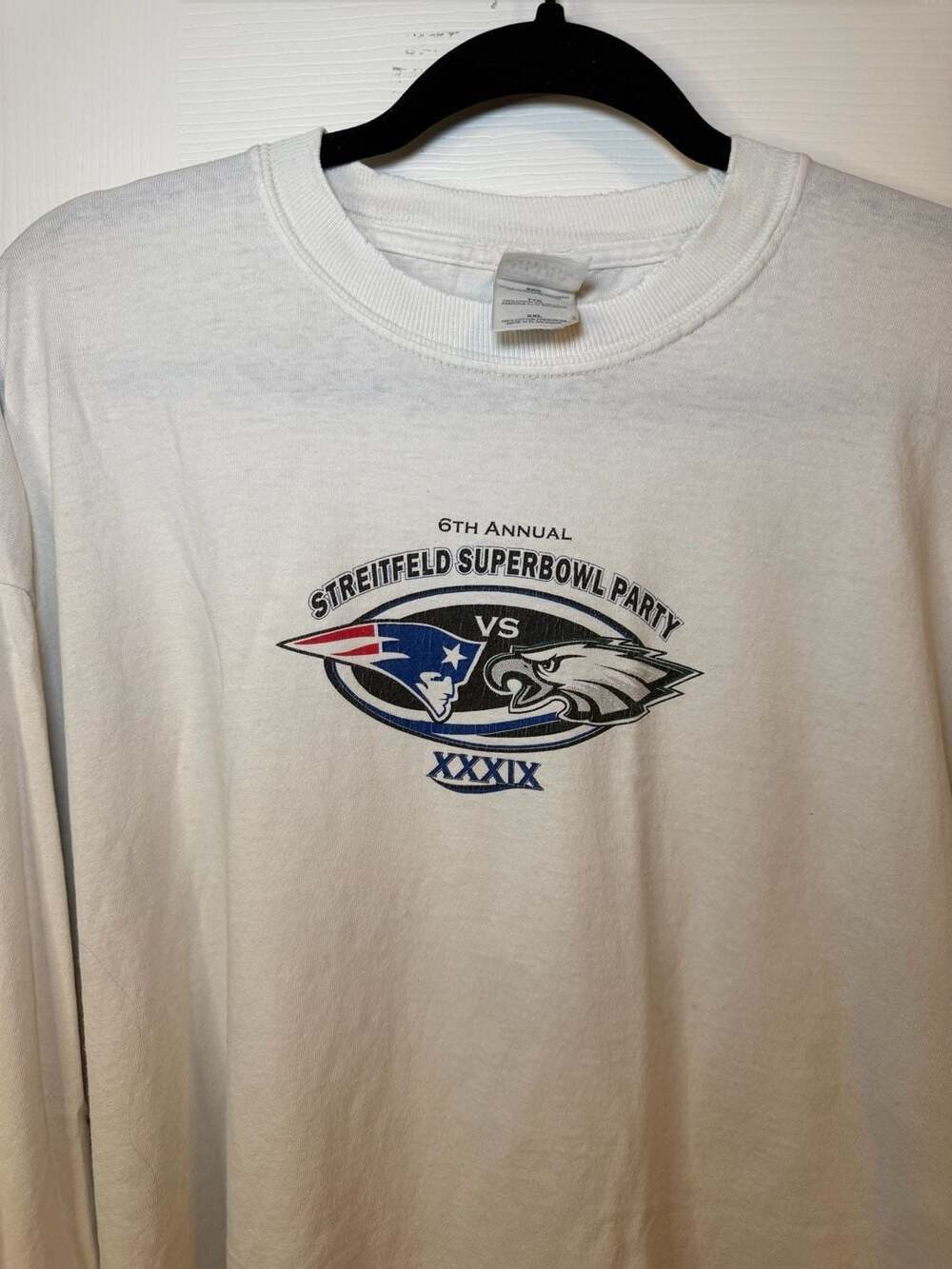 Vintage Gildan Super Bowl Patriots vs Eagles Long Sleeve T-Shirt XXL